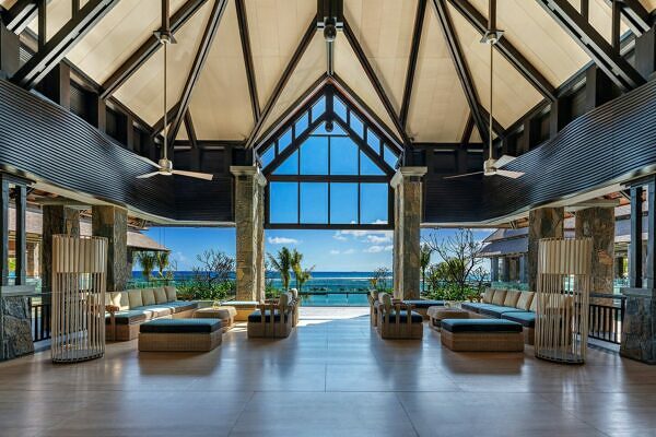 The_Westin_Turtle_Bay_Resort&Spa-mrutb-lobby-0261-hor-clsc
