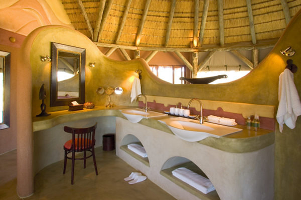 Okonjima-Bush-Suite-okonjima-bush-suite-namibia19