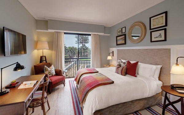 Strand-Hotel-standard-double-room12