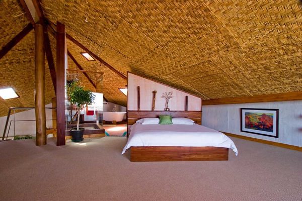 The-Stiltz-room-view