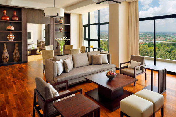 Kigali_Marriott-kglmc-suite-0041-hor-clsc
