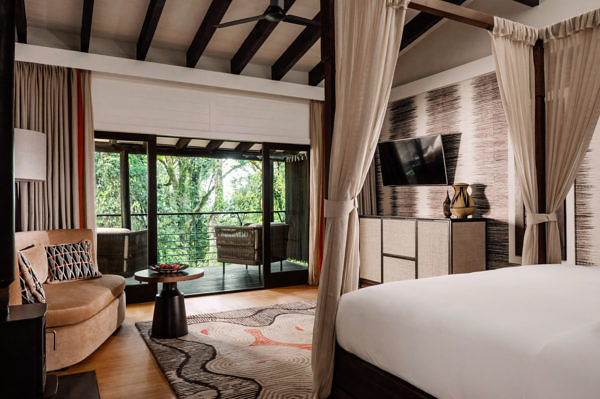 One_and_Only_Nyungwe_House-oo-nyungwehouse-accommodation-king-room-wide-0501-master