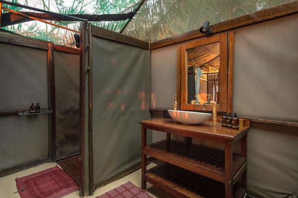 Busanga_Bush_Camp-bbc-2014-09-62e