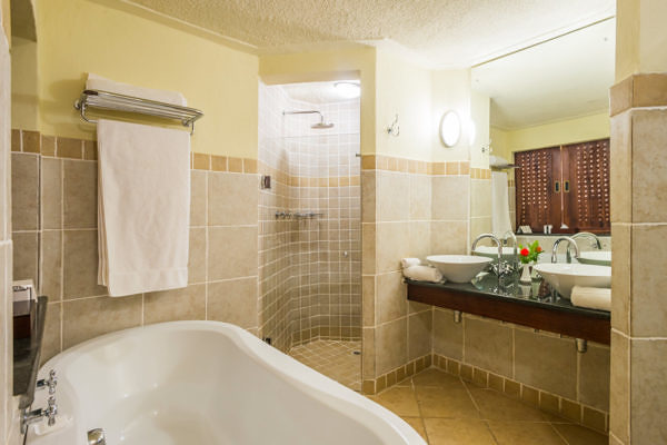 David-Livingstone-dlsl-bathroom-1