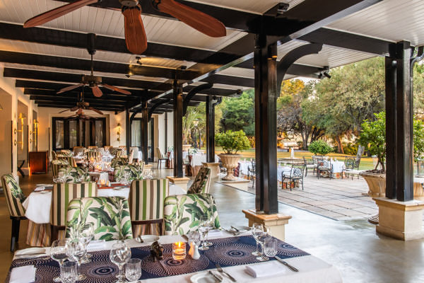 Royal-Livingstone-royal-livingston-old-drift-restaurant-evening-631