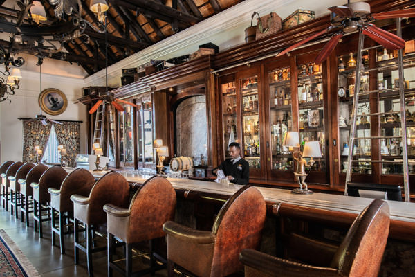 Royal-Livingstone-royal-livingstone-bar-2
