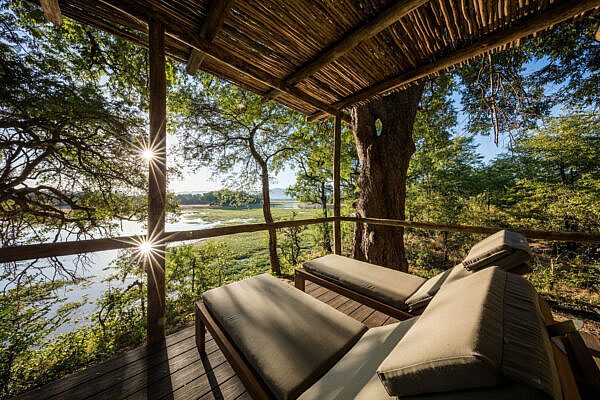 Mfuwe-Lodge-20160525-7250-hdr