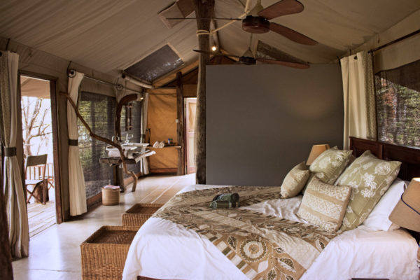 Changa_Safari_Camp-deluxe-tent-rooms4
