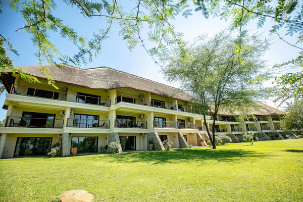 Ilala_Lodge-deluxe-wing
